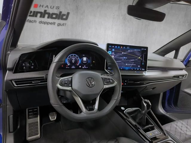 Volkswagen Golf 1.5 TSI Plus R-Line