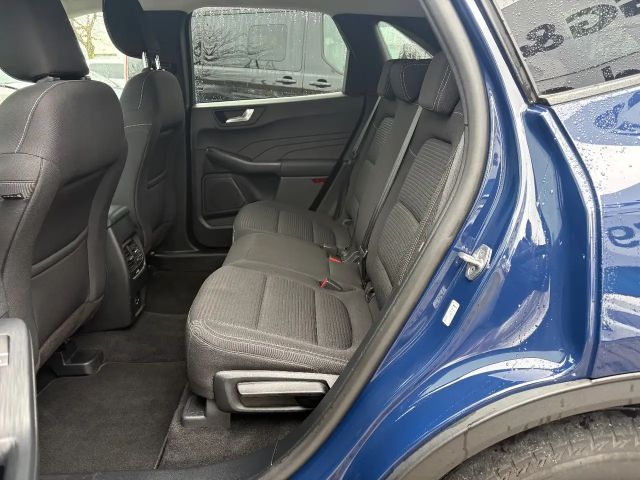 Ford Kuga 4x4 AWD Hybrid Titanium