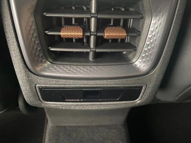 Cupra Terramar 1.5 e-Hybrid e-Hybrid