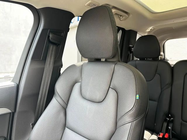 Volvo XC90 AWD Plus T8