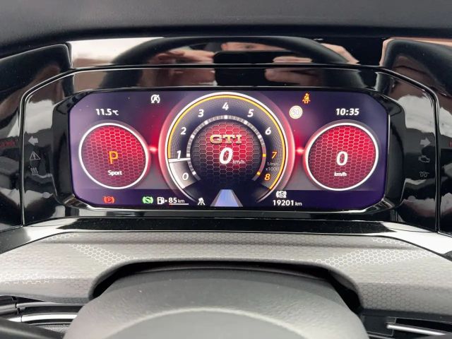 Volkswagen Golf Business DSG GTI