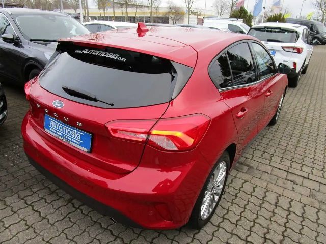Ford Focus EcoBoost Titanium