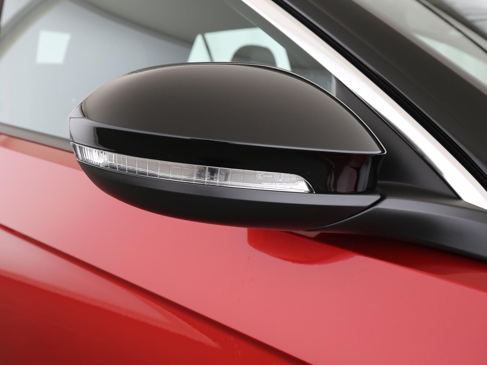 Volkswagen T-Roc DSG IQ.Drive R-Line