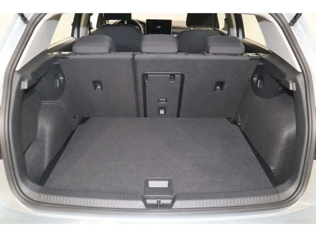 Volkswagen Golf 1.5 TSI Golf VIII Life