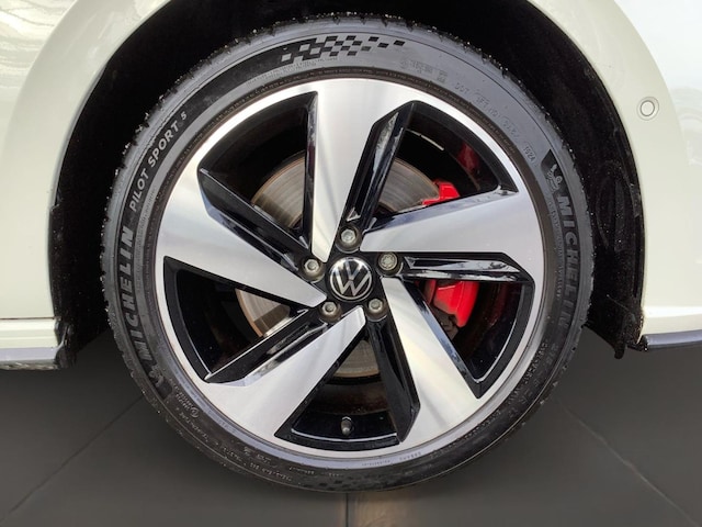 Volkswagen Polo 2.0 TSI DSG GTI