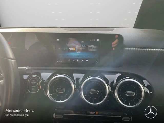 Mercedes-Benz A 200 Progressive