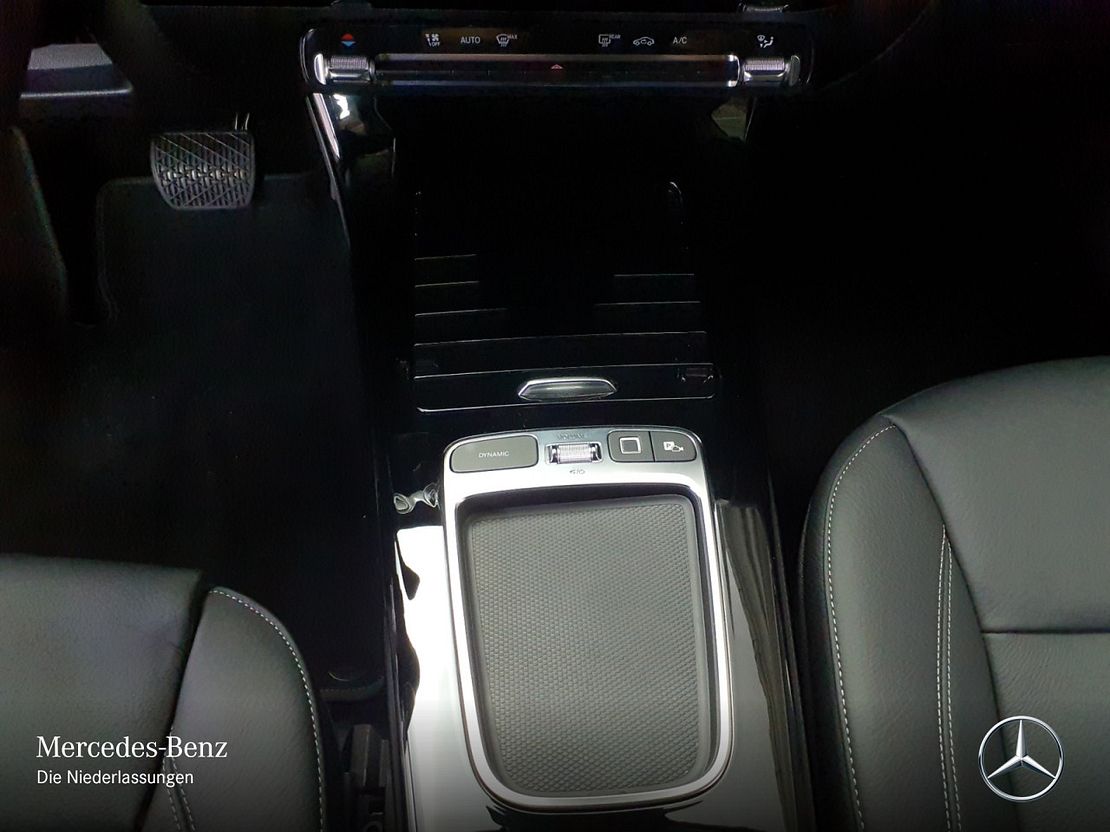 Mercedes-Benz A 200 A 200 d