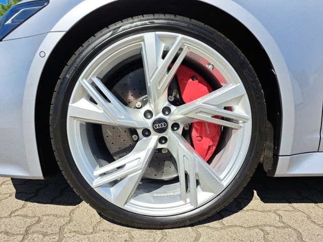 Audi RS6 Avant Quattro