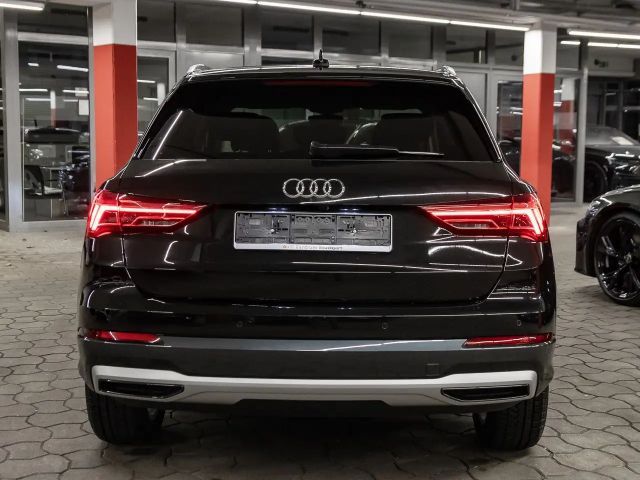 Audi Q3 35 TFSI S-Tronic