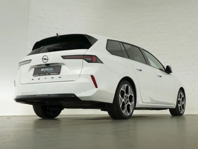 Opel Astra Sports Tourer Ultimate