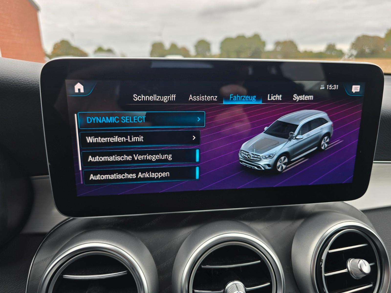 Mercedes-Benz GLC 300 4MATIC GLC 300 e