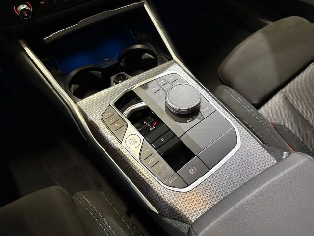 BMW 320 320d M-Sport Touring xDrive