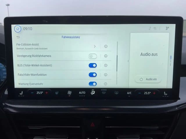 Ford Focus ST Line Wagon