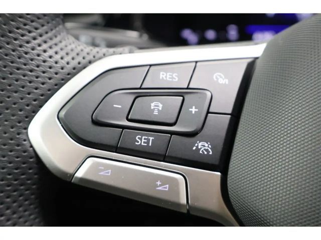 Volkswagen T-Roc 1.5 TSI R-Line