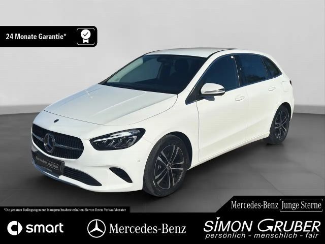 Mercedes-Benz B 200 Progressive Sedan