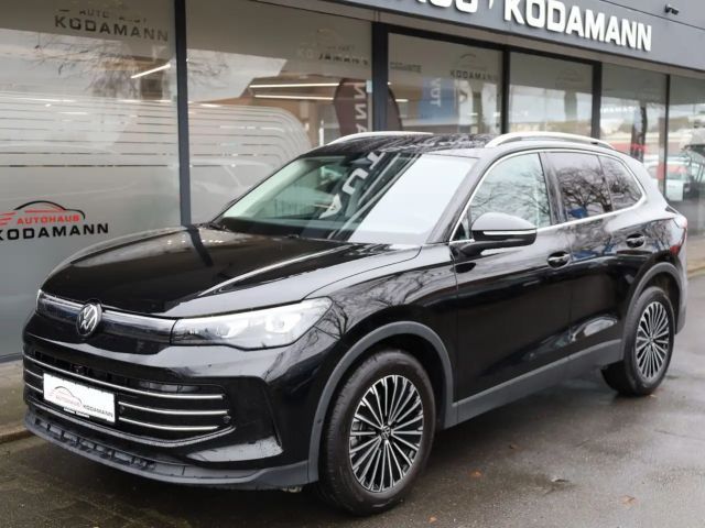 Volkswagen Tiguan 1.5 eTSI Elegance Elegance