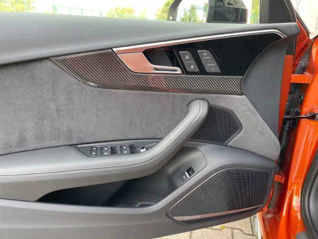 Audi RS4 Avant Quattro