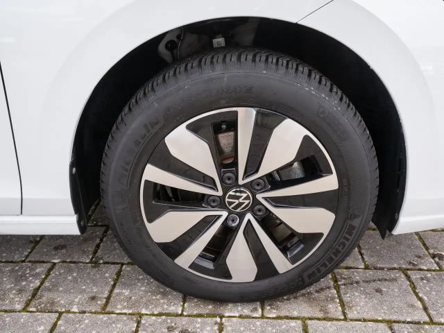 Volkswagen Golf 1.5 TSI Variant