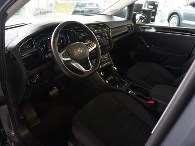 Volkswagen Touran DSG R-Line