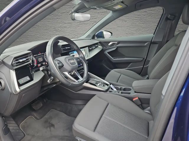 Audi A3 35 TFSI S-Line Sedan Sportback