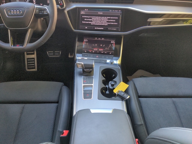 Audi S6 Avant Quattro