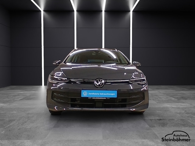 Volkswagen Golf 1.5 eTSI DSG Life Variant