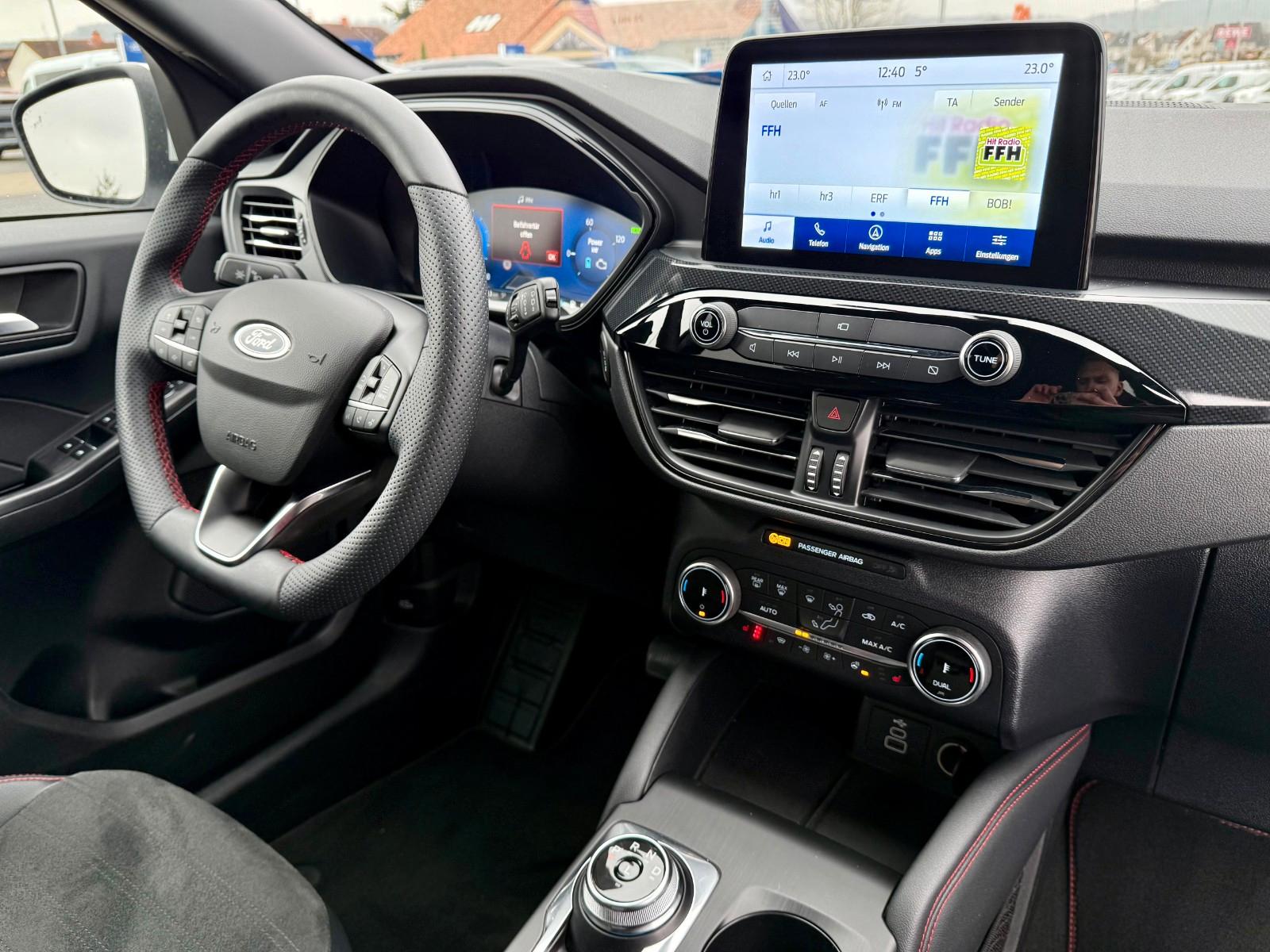 Ford Kuga Hybrid Plug in Hybrid ST Line X