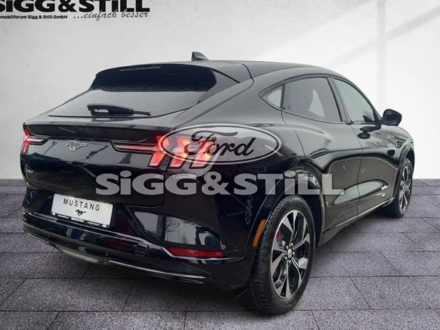 Ford Mustang Mach-E AWD Premium
