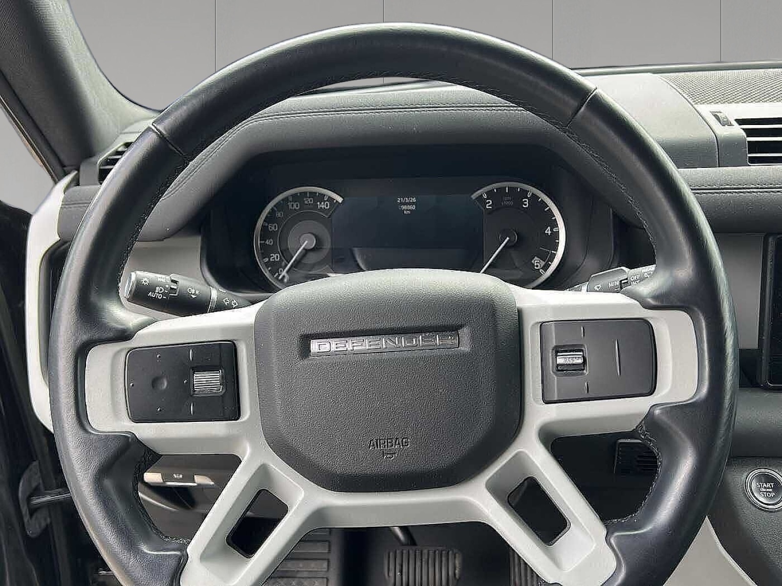 Land Rover Defender Dynamic S