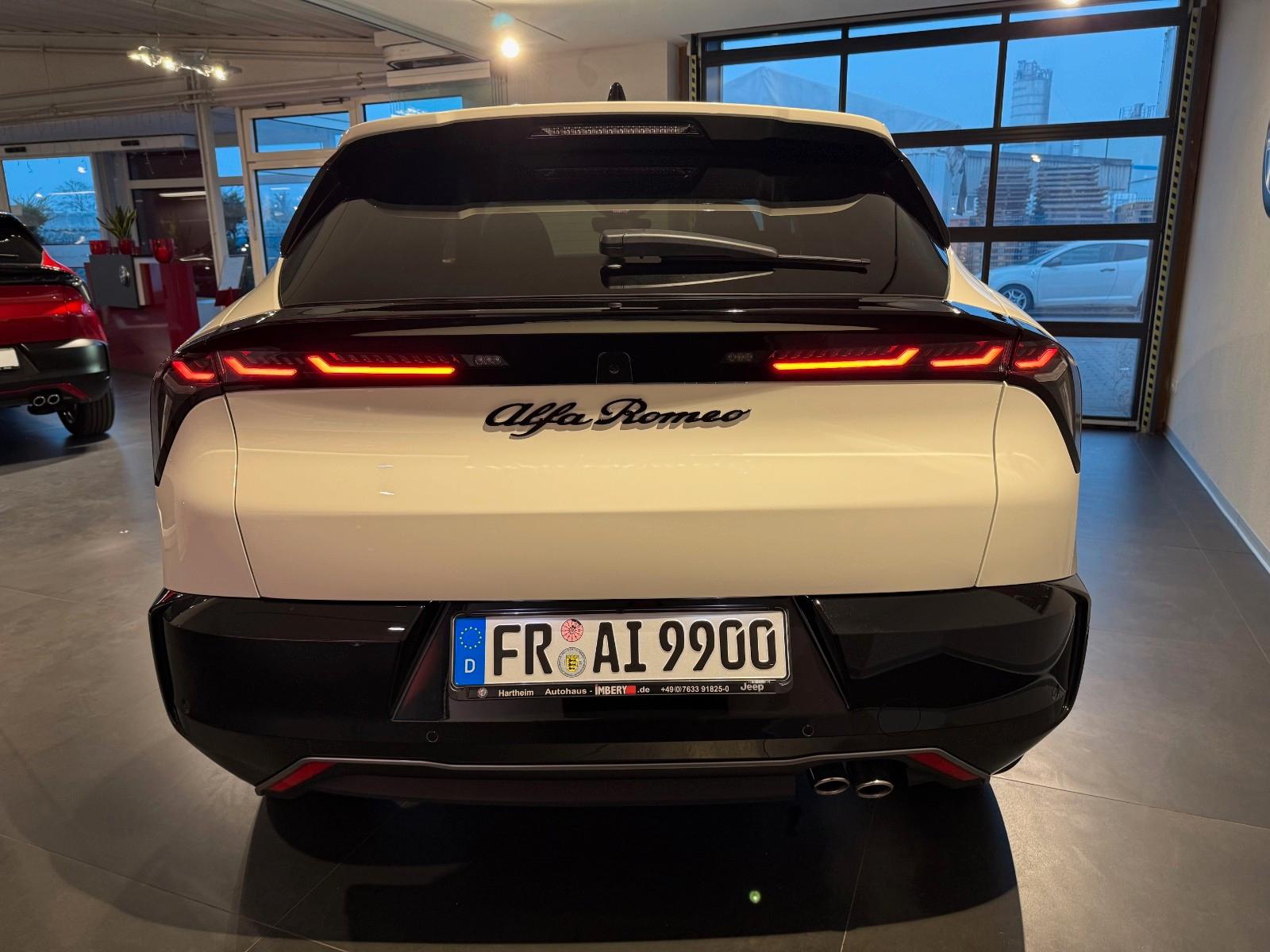 Alfa Romeo Junior Ibrida Speciale