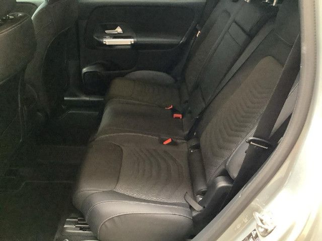 Mercedes-Benz GLB 200 GLB 200 d