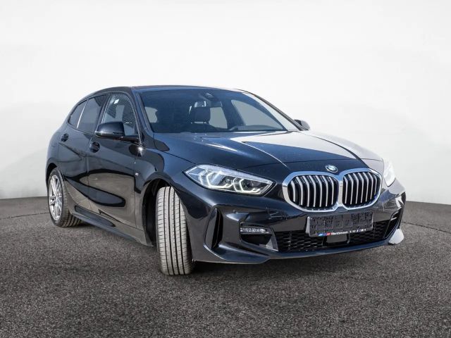 BMW 118 118i M-Sport Sedan