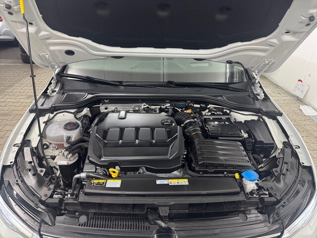 Volkswagen Golf 2.0 TDI Golf VIII Life Variant