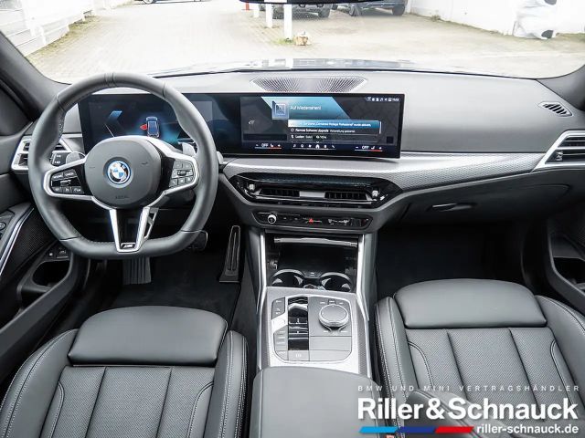 BMW 330 330e M-Sport Sedan