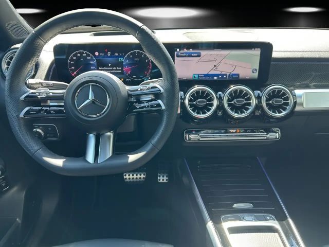 Mercedes-Benz GLB 220 4MATIC AMG Line