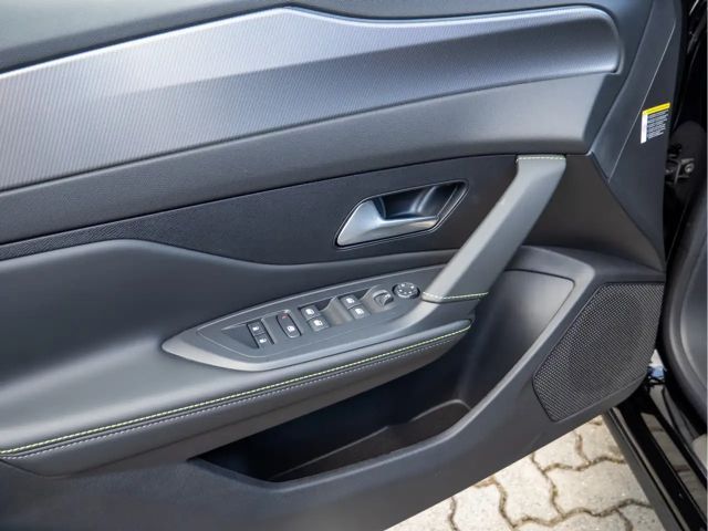 Peugeot 408 GT-Line Hybrid