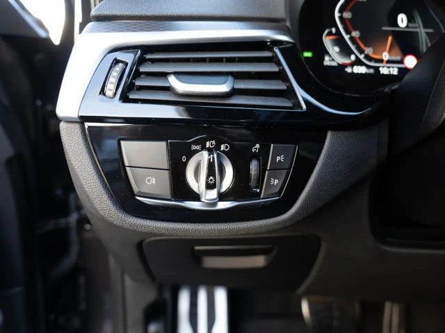 BMW 520 520d M-Sport Touring xDrive