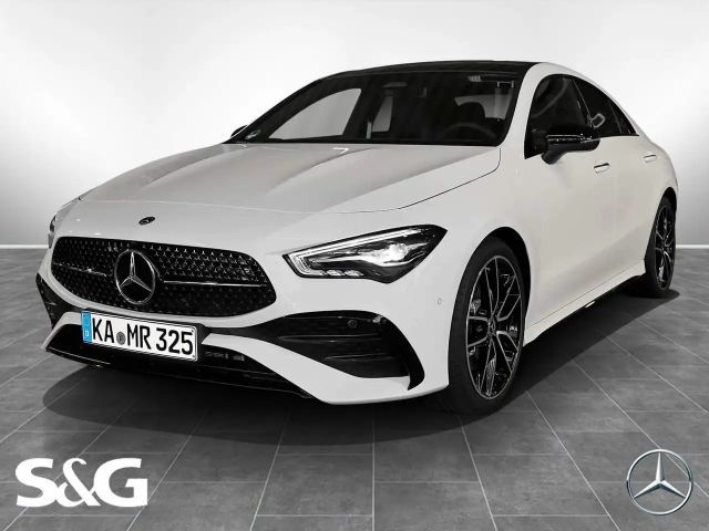 Mercedes-Benz CLA 200 AMG Line Coupé