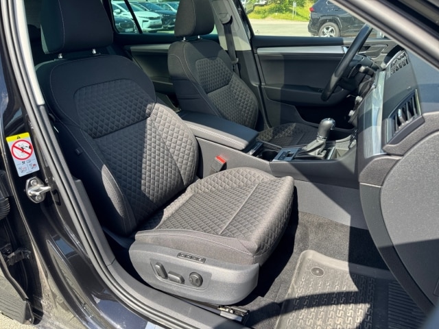 Skoda Superb Ambition Combi