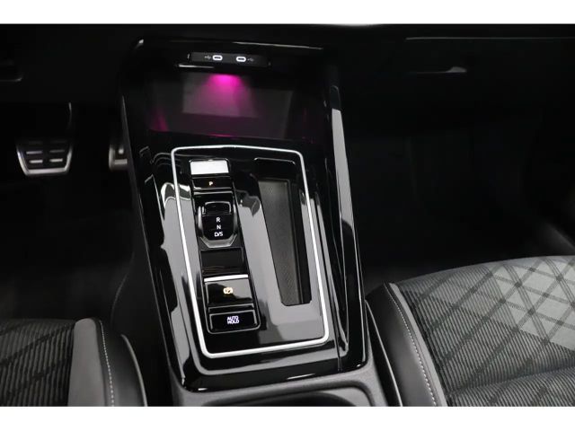 Volkswagen Golf 2.0 TSI 4Motion R-Line Variant