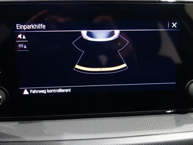 Skoda Fabia Essence TSI