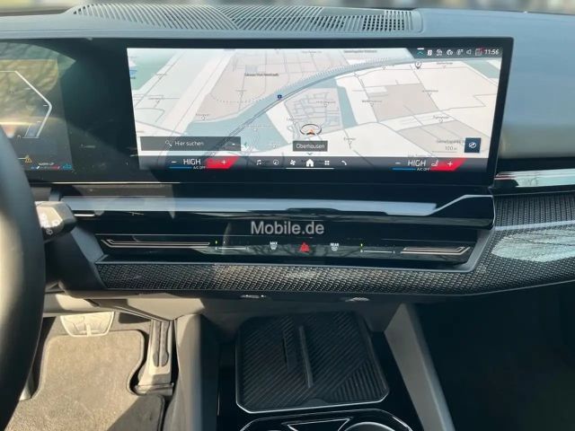 BMW 520 520d M-Sport Touring