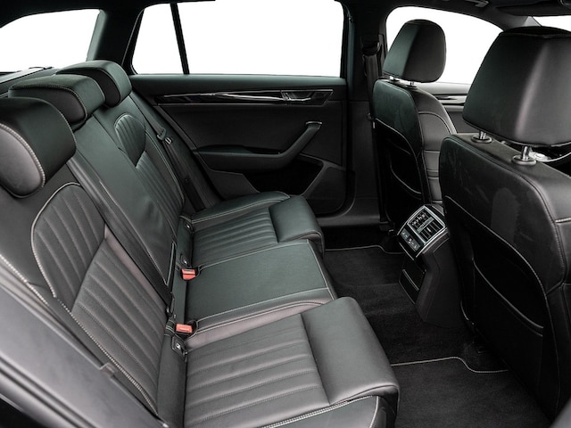 Skoda Superb 2.0 TDI Combi