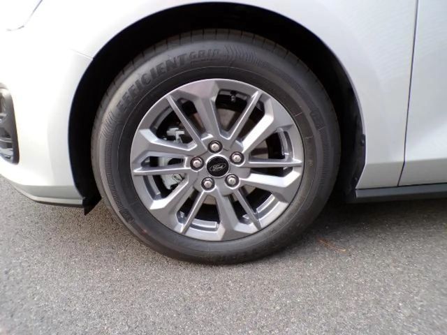 Ford Focus Titanium Wagon