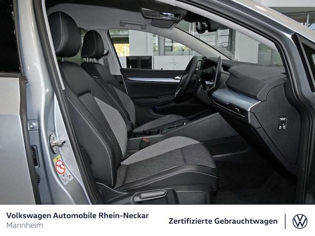 Volkswagen Golf 1.5 eTSI Golf VIII
