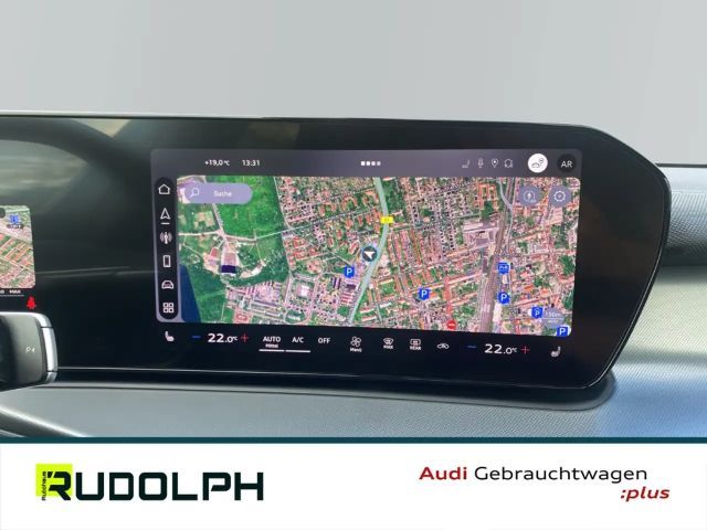 Audi Q3 S-Line S-Tronic