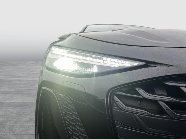 Audi A6 e-tron Avant Quattro