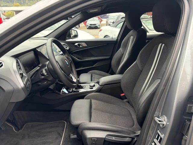 BMW 116 116i Sedan Sport Line