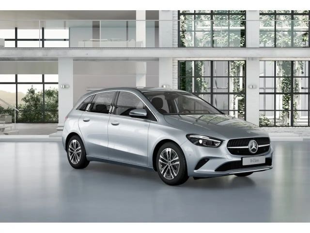 Mercedes-Benz B 180 Sedan