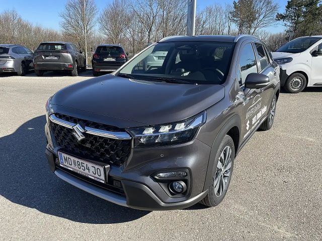 Suzuki S-Cross Flash Hybrid